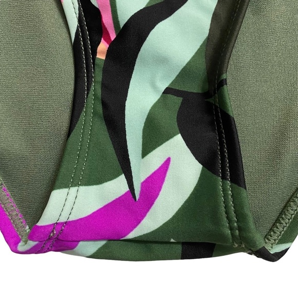 Hula Honey Olive Green Jungle Tropical Print Hipster Bikini Bottom Juniors Small - Picture 8 of 15